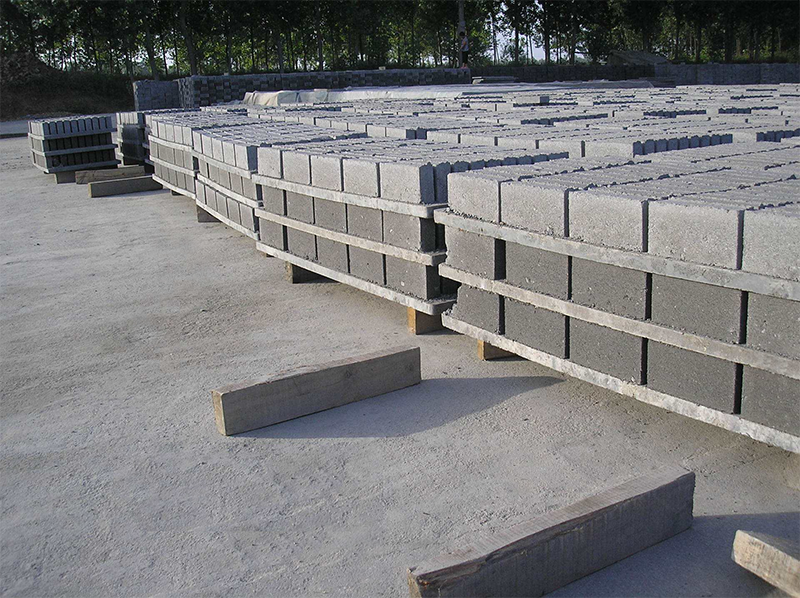 <a href=http://www.hnshangbojy.com/ target=_blank class=infotextkey>空心磚托板</a>